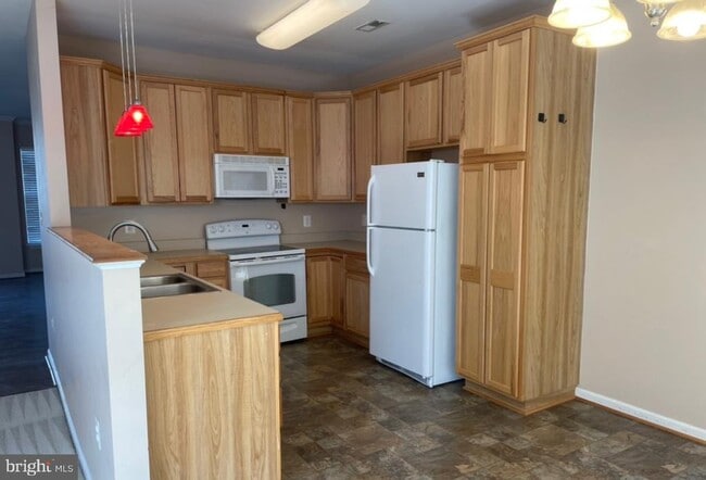 5169 Mallards Landing Dr in King George, VA - Building Photo - Building Photo