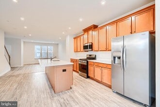 3017 Duvall Ridge Rd in Hyattsville, MD - Building Photo - Building Photo