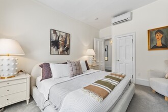 174 Marlborough St, Unit 4 in Boston, MA - Building Photo - Building Photo