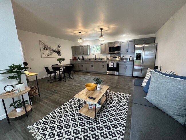 property at 92-1811 Kona Dr