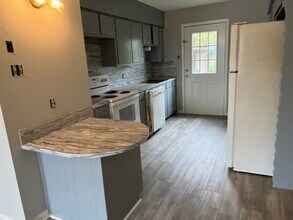 3527 Elmira Dr in Longview, TX - Building Photo - Building Photo