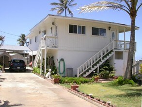 Rainbow Estates in Hauula, HI - Building Photo - Building Photo