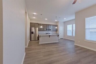 5412 Sandstone Dr in Garland, TX - Building Photo - Building Photo