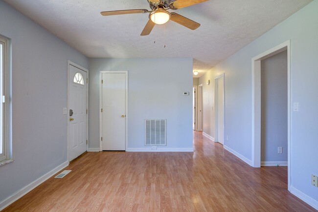 property at 221 Shannon View Rd