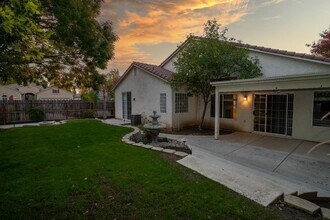1739 McKelvy Ave in Clovis, CA - Building Photo - Building Photo