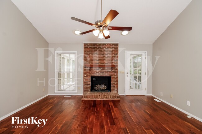 6706 River Hills Dr in Greensboro, NC - Building Photo - Building Photo