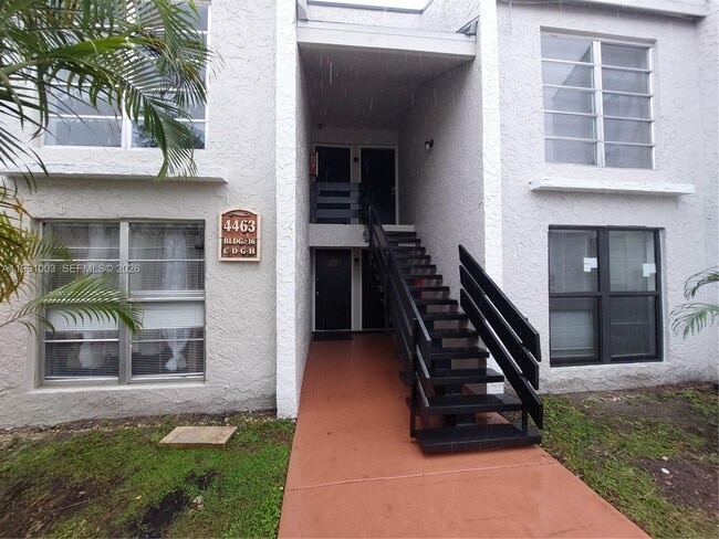 property at 4463 Treehouse Ln