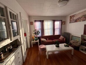 6 Endicott Ave in Somerville, MA - Building Photo - Building Photo