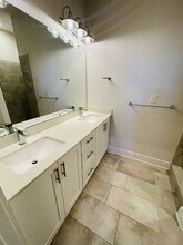 935 McAlway Rd in Charlotte, NC - Building Photo - Building Photo