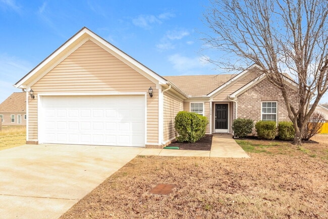 property at 1316 S Hampton Ct