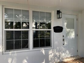 1729 N 16th Ct, Unit 1 in Hollywood, FL - Building Photo