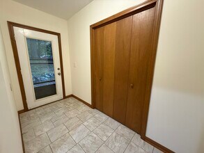 19 Cypress Rd in Milford, NH - Building Photo - Building Photo