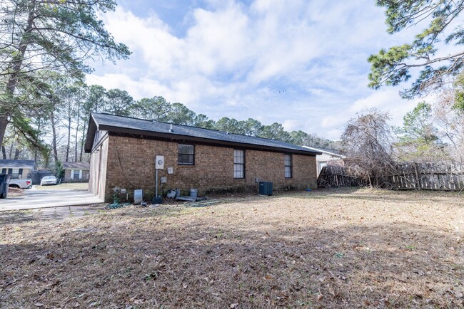 260 Dorchester Manor Blvd in North Charleston, SC - Building Photo - Building Photo