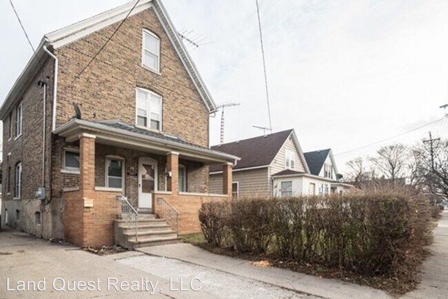 5421 24th Ave in Kenosha, WI - Foto de edificio - Building Photo