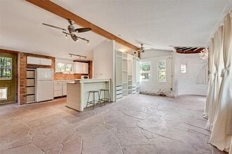 501 Lakeshore Rd in Shady Shores, TX - Building Photo - Building Photo