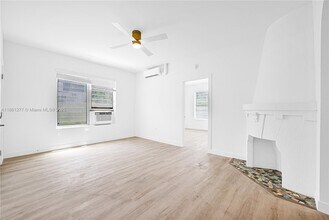 641 10th St in Miami Beach, FL - Building Photo - Building Photo
