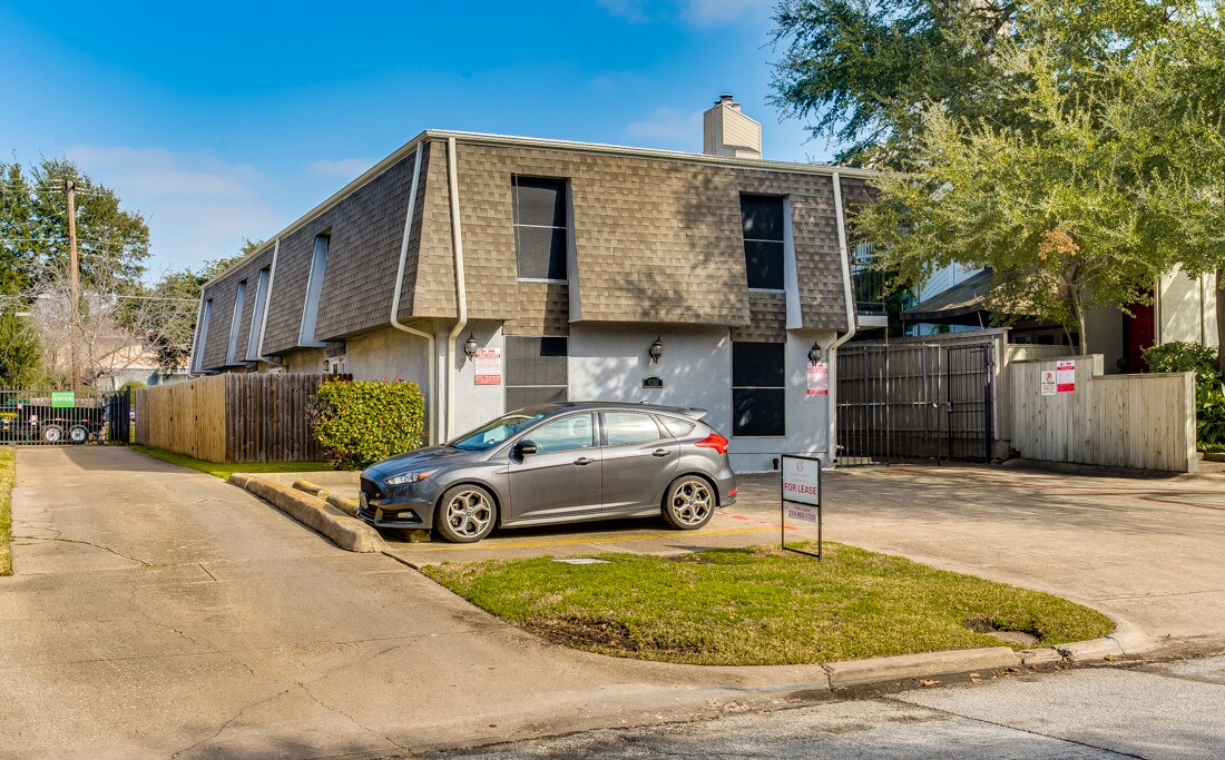 4333 Bowser Ave in Dallas, TX - Building Photo