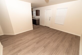 4259 Silver Ranch Rd in Houston, TX - Building Photo - Building Photo