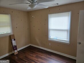 2242 Polar Rock Pl SW in Atlanta, GA - Building Photo - Building Photo