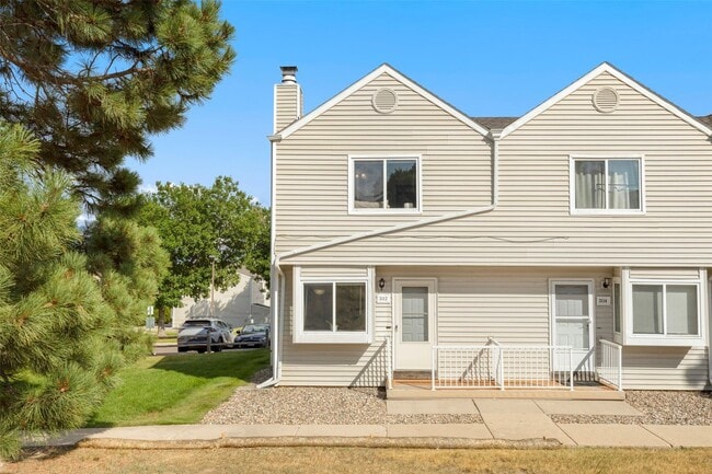 property at 3112 Vail Pass Dr