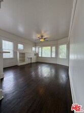 1111 Orizaba Ave in Long Beach, CA - Building Photo - Building Photo