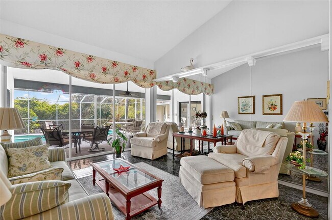 2824 Summervale Dr in Holiday, FL - Building Photo - Building Photo