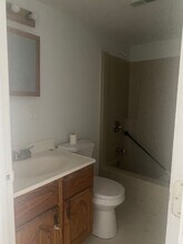 739 St Nicholas Dr in Sauget, IL - Building Photo - Building Photo