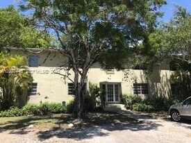 7734 SW 55th Ave in Miami, FL - Building Photo