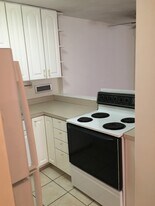 87 Glenbrook Rd, Unit 2A in Stamford, CT - Building Photo