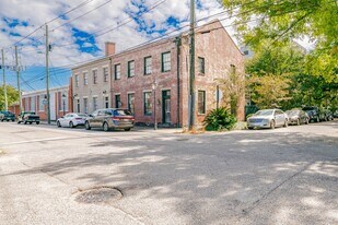 163 State St in Mobile, AL - Building Photo