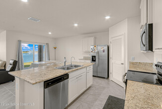 4884 Amasa Cir in West Melbourne, FL - Building Photo - Building Photo