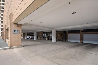151 Fort Pitt Blvd in Pittsburgh, PA - Building Photo - Building Photo