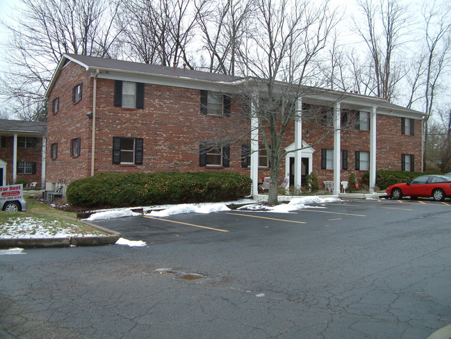 5019-5021 Cooper Rd in Cincinnati, OH - Building Photo - Building Photo