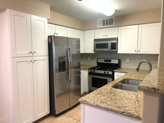 property at 3071 Key Largo Dr