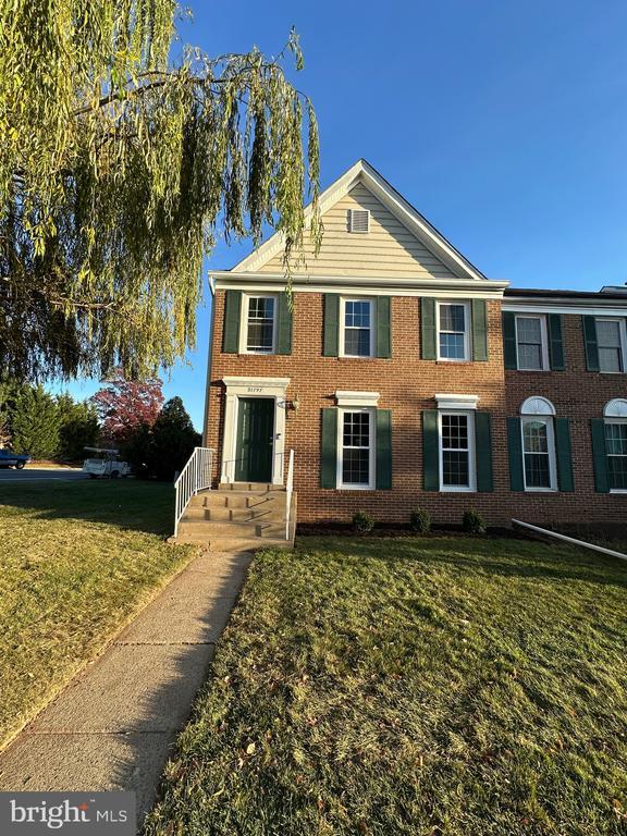 21797 Canfield Terrace in Sterling, VA - Foto de edificio - Building Photo