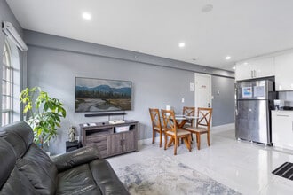 1165 E 61st Ave, Unit SI ID1234678P in Vancouver, BC - Building Photo - Building Photo