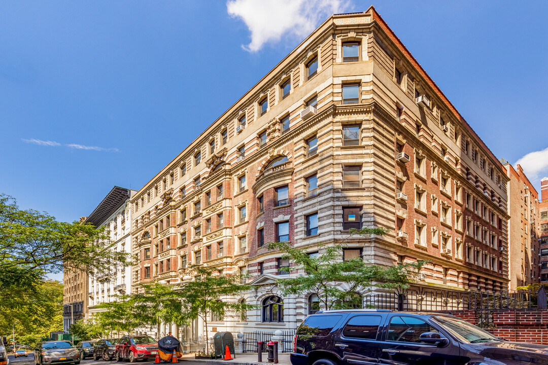 The Schuyler Arms in New York, NY - Building Photo