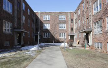 Pleasant Ave Apartments in Minneapolis, MN - Building Photo - Building Photo