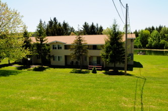 Edge of the Pond in La Fayette, NY - Building Photo - Building Photo