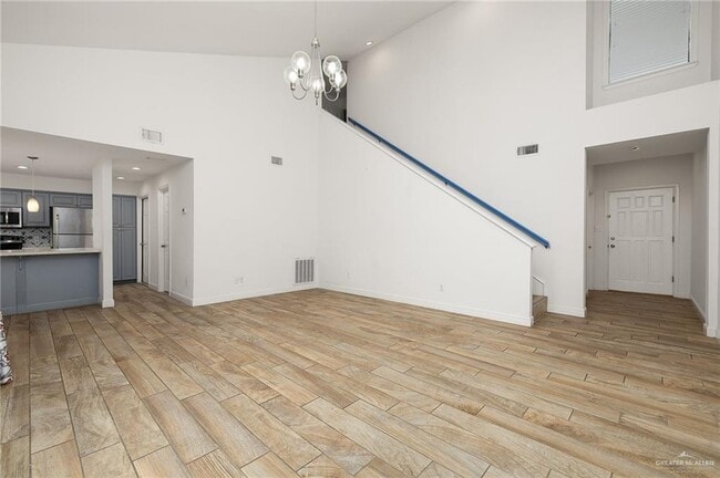 113 W Tearose Ave in McAllen, TX - Building Photo - Building Photo