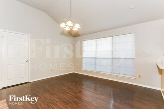 5309 Tennis Villa Dr in Arlington, TX - Building Photo - Building Photo