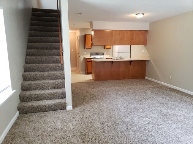 227 Dixie Dr, Unit #1 in Tallahassee, FL - Building Photo - Building Photo