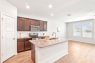 9000 HUXLEY Dr in Providence Village, TX - Building Photo - Building Photo