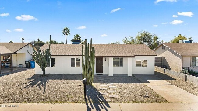 3763 E Evans Dr in Phoenix, AZ - Building Photo - Building Photo