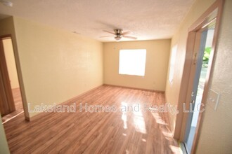 522 Oakland Rd in Auburndale, FL - Building Photo - Building Photo