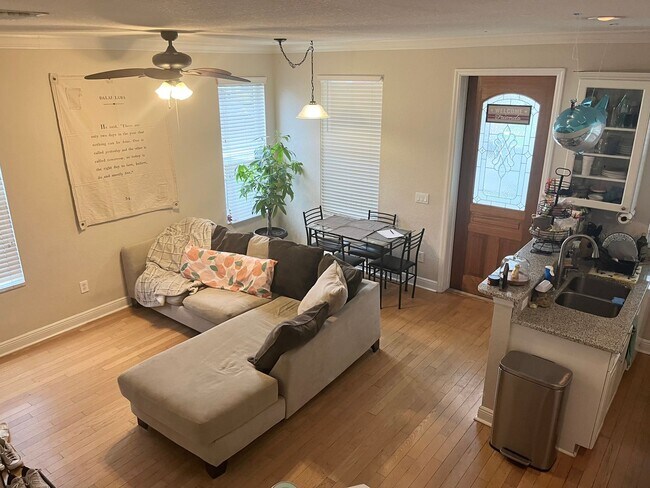 109 Ky Hvn Ct in Tampa, FL - Foto de edificio - Building Photo