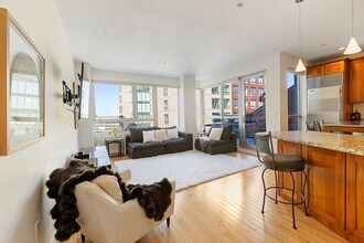 99-105-105 Broad St in Boston, MA - Building Photo - Building Photo