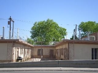 704 Campbell in El Paso, TX - Foto de edificio