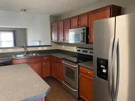 5974 Canyon Creek Dr in Dublin, OH - Building Photo