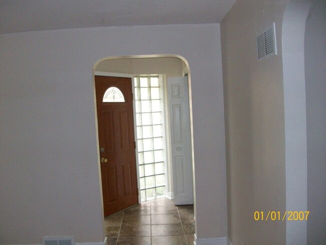 2329 16th Ave in Broadview, IL - Building Photo - Building Photo
